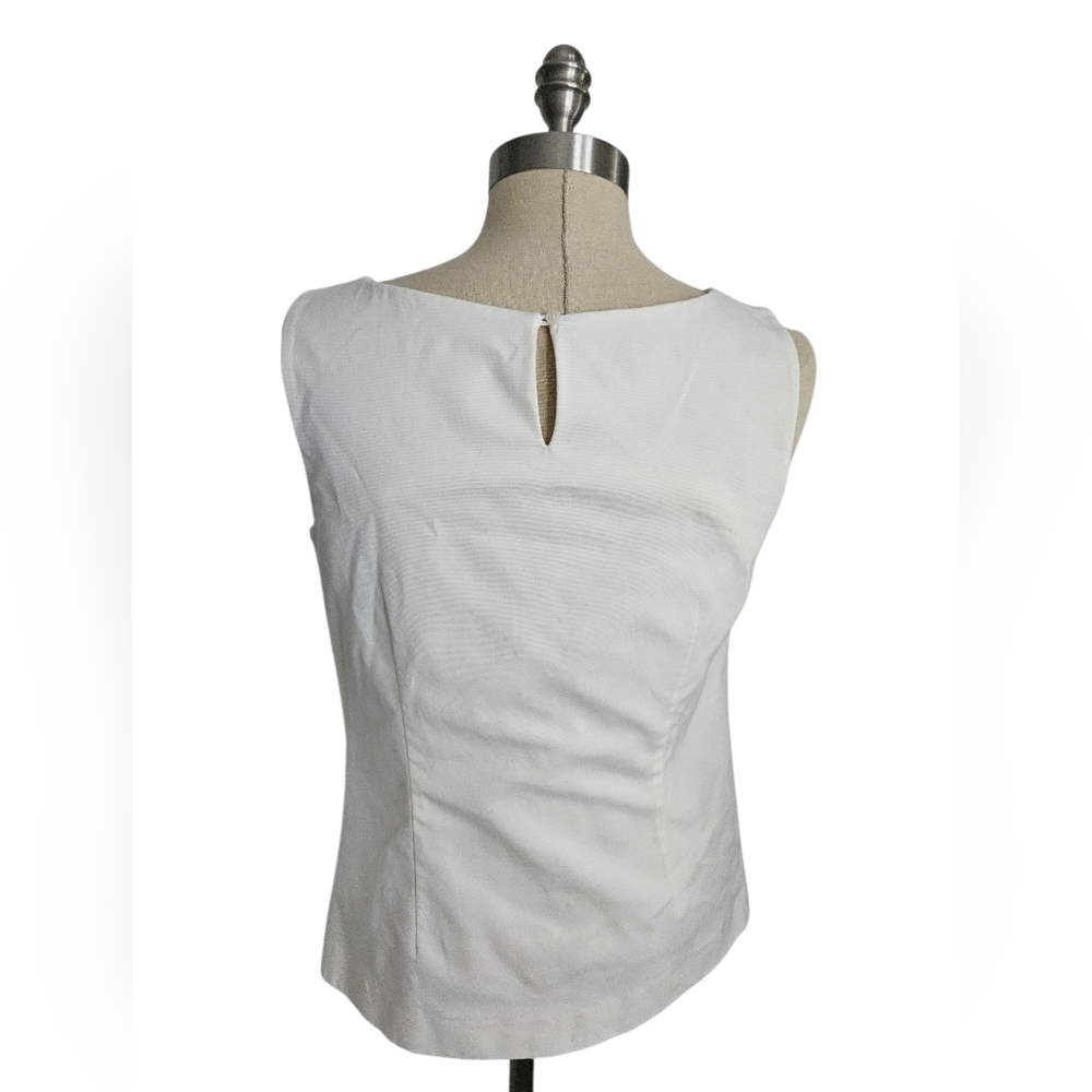 TALBOTS RSVP Beaded Floral Neckline White Sleeveless Top | SZ 4 - Picture 5 of 12
